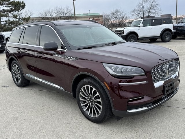 2022 Lincoln Aviator Reserve | Luxury Pkg. | Elements Pkg. + | AWD