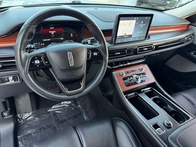 2023 Lincoln Aviator Reserve | Luxury Pkg | Illumination Pkg | Elements pkg