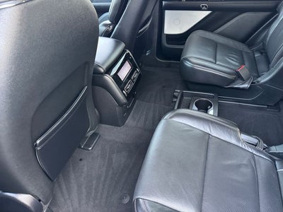 2023 Lincoln Aviator Reserve | Luxury Pkg | Illumination Pkg | Elements pkg