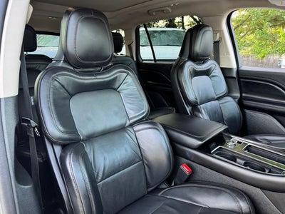 2023 Lincoln Aviator Reserve | Luxury Pkg | Illumination Pkg | Elements pkg