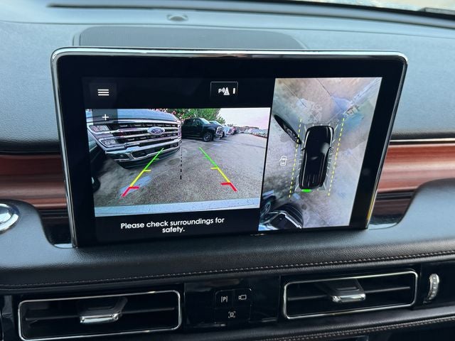 2023 Lincoln Aviator Reserve | Luxury Pkg | Illumination Pkg | Elements pkg