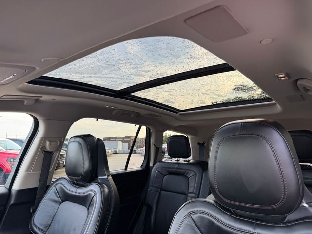 2023 Lincoln Aviator Reserve | Luxury Pkg | Illumination Pkg | Elements pkg