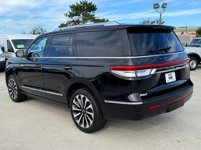 2023 Lincoln Navigator Reserve | 360 Camera | 2nd Row Captain