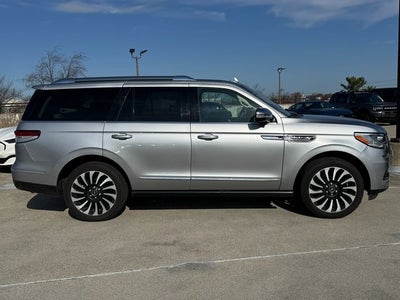 2022 Lincoln Navigator Black Label