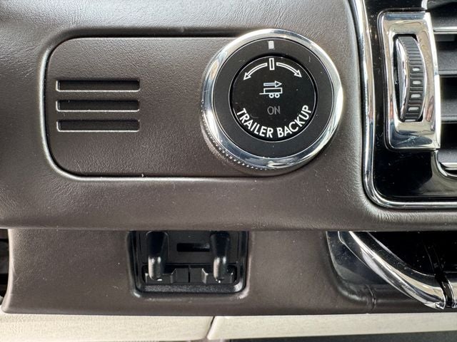 2022 Lincoln Navigator Black Label | HD Tow Pkg. | Pano Roof | 4WD