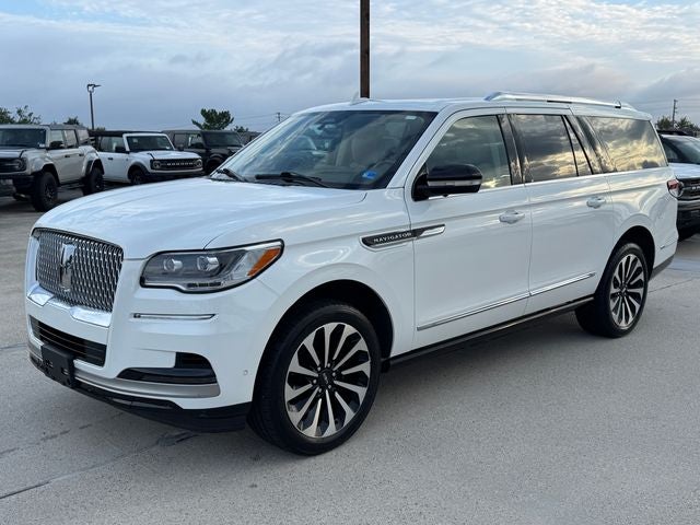 2023 Lincoln Navigator L Reserve | 22" Wheels | Wireless CarPlay | 4WD