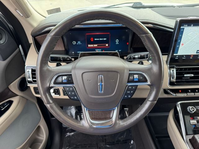 2023 Lincoln Navigator L Reserve | 22" Wheels | Wireless CarPlay | 4WD