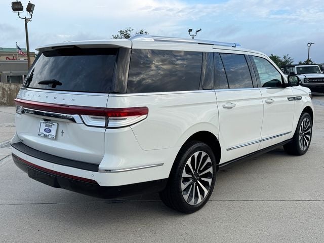 2023 Lincoln Navigator L Reserve | 22" Wheels | Wireless CarPlay | 4WD
