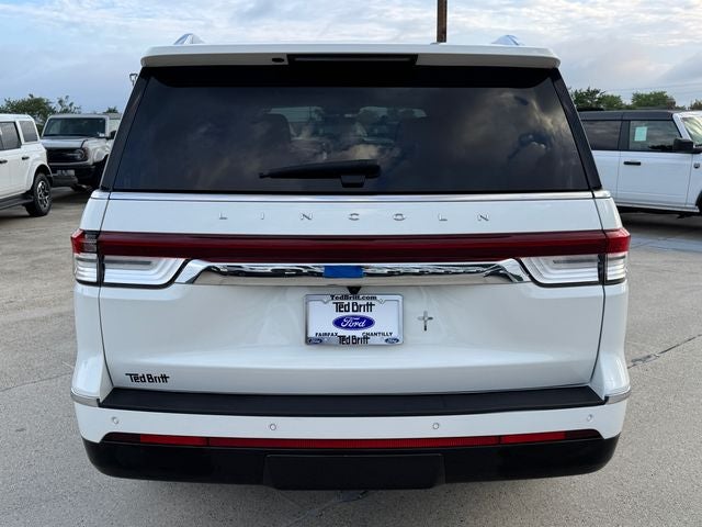 2023 Lincoln Navigator L Reserve | 22" Wheels | Wireless CarPlay | 4WD