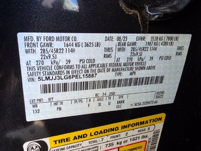 2023 Lincoln Navigator L Reserve | 2nd Row Captains | Luxury Pkg
