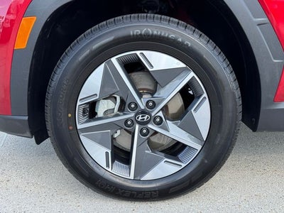 2025 Hyundai Tucson SEL | AWD | Heated Seats | Apple Carplay | One Owner