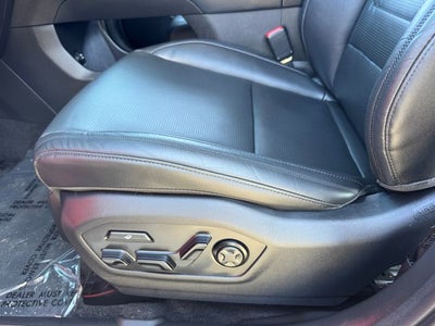 2025 Hyundai Santa Fe Calligraphy | 2nd Row Buckets | Heated/Cooled Seats
