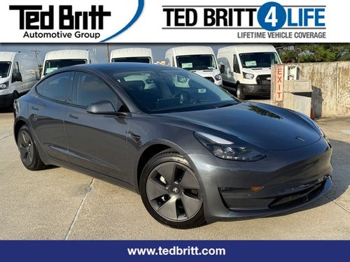 2022 Tesla Model 3 Long Range | AWD