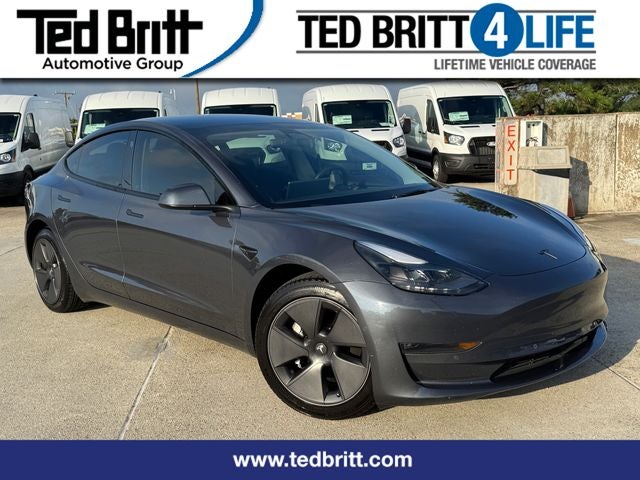 2022 Tesla Model 3 Long Range | AWD