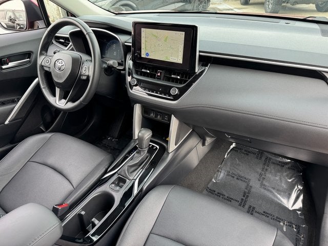 2023 Toyota Corolla Cross XLE | Moonroof | Navigation | AWD