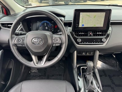 2023 Toyota Corolla Cross XLE | Moonroof | Navigation | AWD