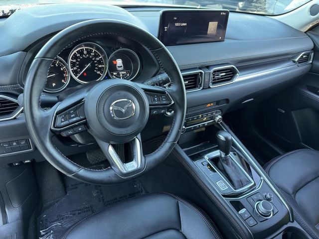 2025 Mazda Mazda CX-5 2.5 S Carbon Edition | One Owner | Heated Seats