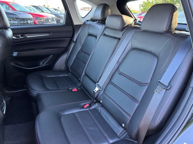 2025 Mazda Mazda CX-5 2.5 S Carbon Edition | One Owner | Heated Seats