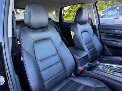 2025 Mazda Mazda CX-5 2.5 S Carbon Edition | One Owner | Heated Seats