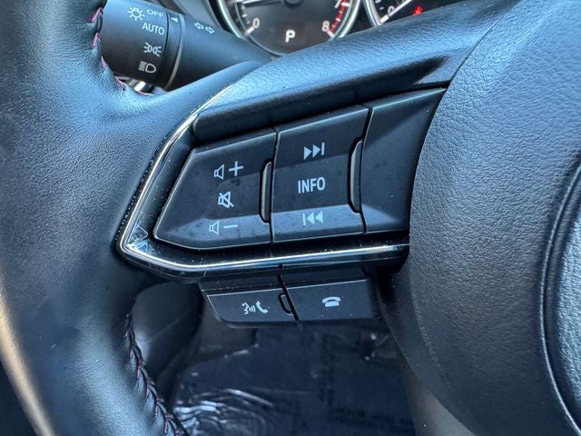 2025 Mazda Mazda CX-5 2.5 S Carbon Edition | One Owner | Heated Seats