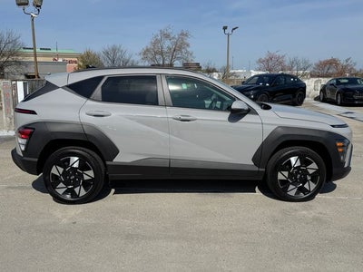 2025 Hyundai Kona SEL | Wireless CarPlay | Blind Spot Warning | AWD