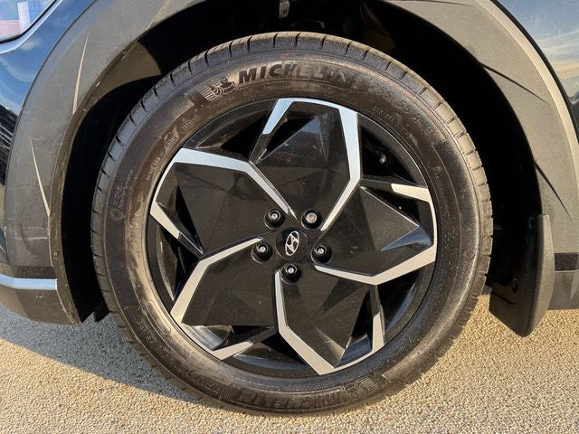 2024 Hyundai IONIQ 5 SE