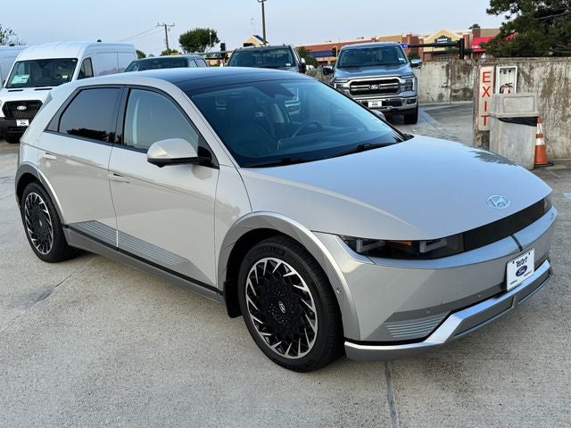 2023 Hyundai IONIQ 5 Limited | Smart Cruise Control | AWD