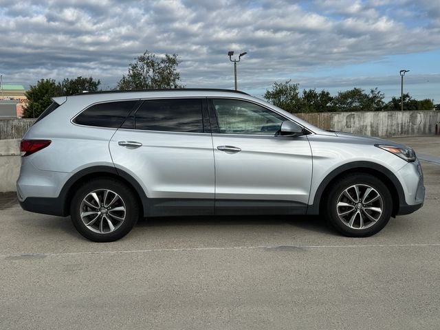 2017 Hyundai Santa Fe SE | One Owner | AWD | Heated Seats
