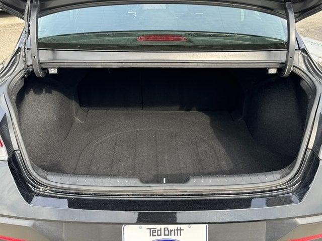 2025 Hyundai Elantra SEL Convenience | Smart Cruise Control | Apple CarPlay