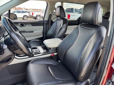 2022 Kia Carnival LXS | 8 Passenger | Heated Seats