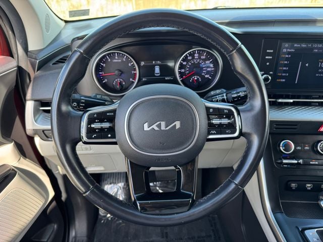2022 Kia Carnival LXS | 8 Passenger | Heated Seats