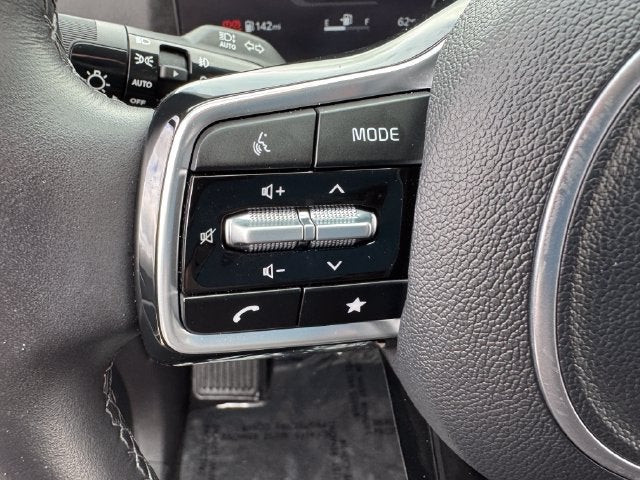 2025 Kia Carnival SX | Dark Edition | Dual Sunroofs