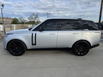 2025 Land Rover Range Rover SE | Heads Up | Shadow Pkg | Cold Pkg