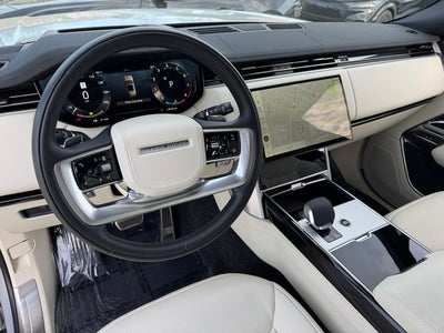 2025 Land Rover Range Rover SE | Heads Up | Shadow Pkg | Cold Pkg