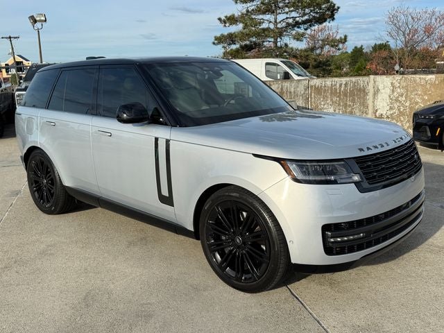 2025 Land Rover Range Rover SE | Heads Up | Shadow Pkg | Cold Pkg