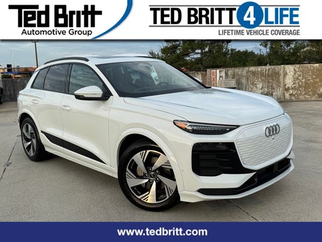 2025 Audi Q6 e-tron Prestige quattro