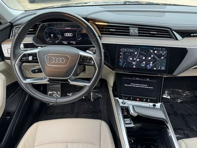 2024 Audi Q8 e-tron Premium Plus quattro