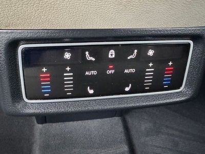 2024 Audi Q8 e-tron Premium Plus quattro