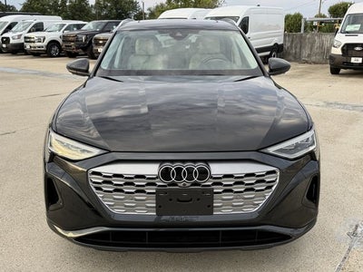 2024 Audi Q8 e-tron Premium Plus quattro