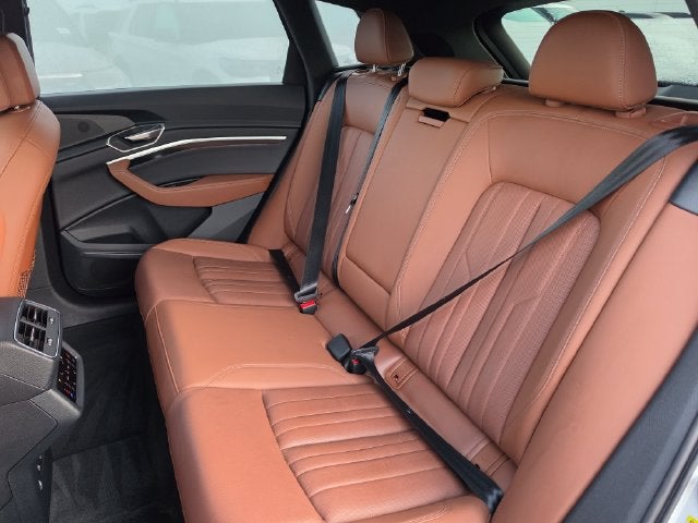2024 Audi Q8 e-tron Premium Plus quattro