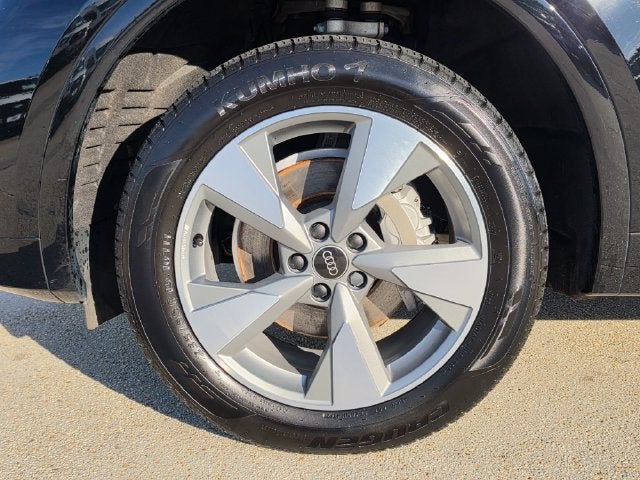 2024 Audi Q5 40 Premium Plus quattro