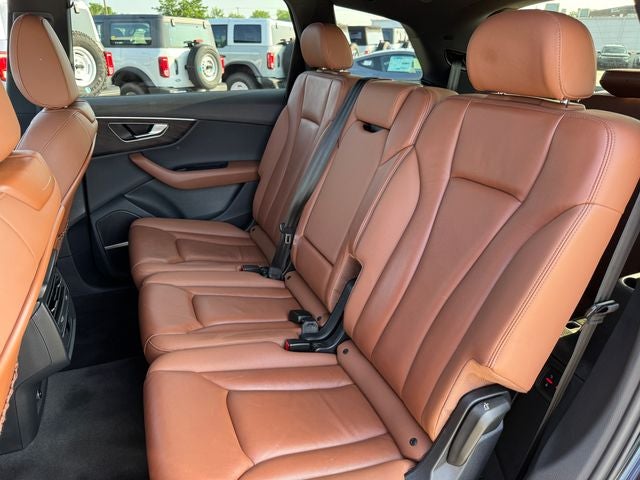2021 Audi Q7 45 Premium Plus quattro