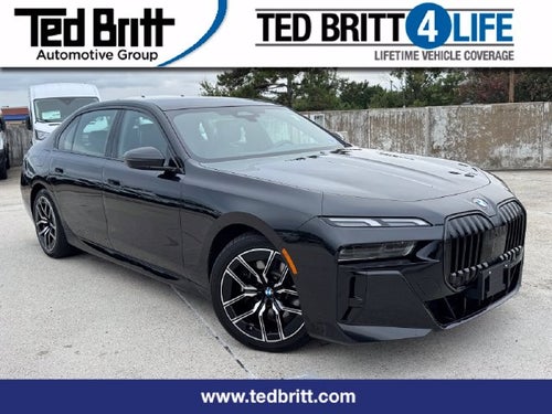 2026 BMW 7 Series 740i xDrive | M Sport Pkg | Premium Pkg | Pano Roof