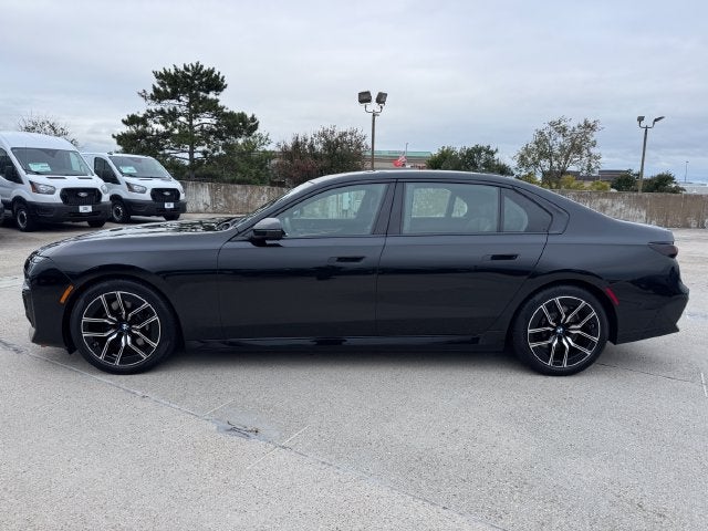 2026 BMW 7 Series 740i xDrive | M Sport Pkg | Premium Pkg | Pano Roof