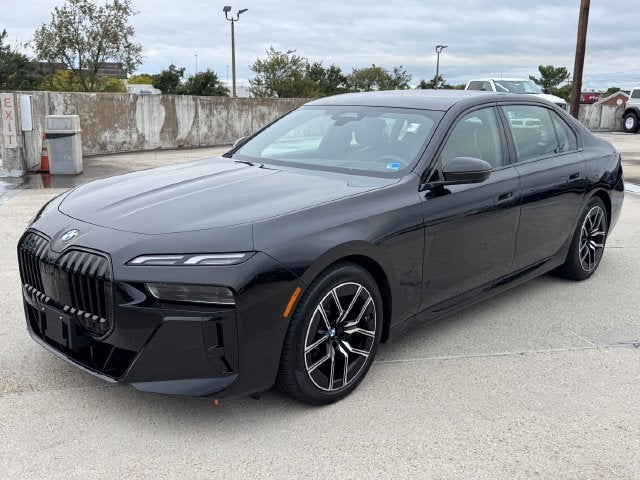 2026 BMW 7 Series 740i xDrive | M Sport Pkg | Premium Pkg | Pano Roof