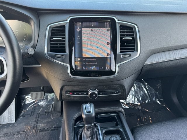 2020 Volvo XC90 T6 Momentum