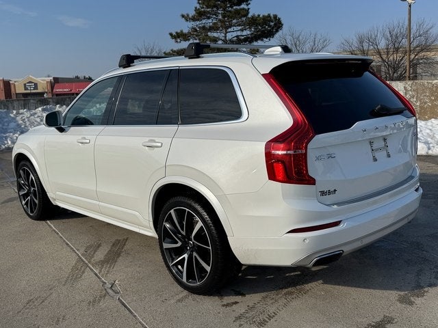 2020 Volvo XC90 T6 Momentum