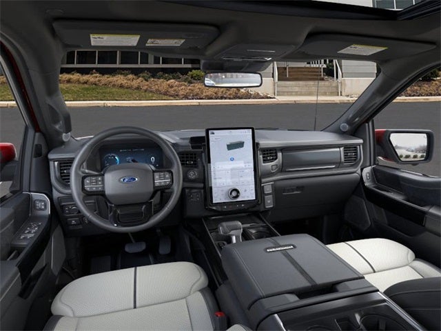 2025 Ford F-150 Lightning Platinum®