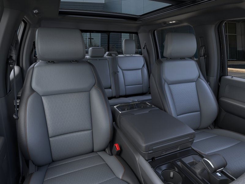 2025 Ford F-150 Lightning Lariat®