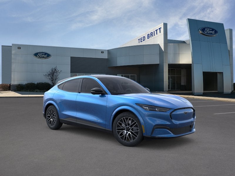2025 Ford Mustang-Mach-e Premium's photo